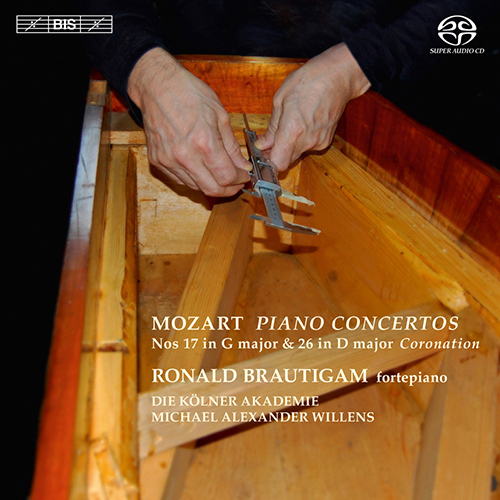 MOZART, W.A.: Piano Concertos Nos. 17 and 26, 