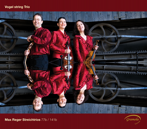 REGER, M.: String Trio in A Minor, Op. 77b / String Trio in D Minor, Op. 141b (Vogl String Trio)