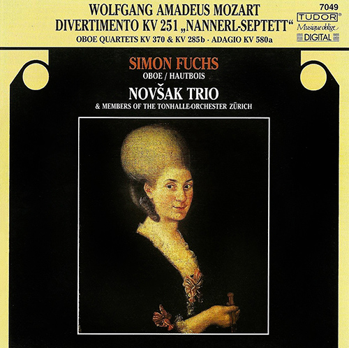 MOZART, W.A.: Divertimento No. 11 / Oboe Quartet, K. 370 / Flute Quartet No. 3 / Adagio in C Major (Fuchs, Novsak Trio)