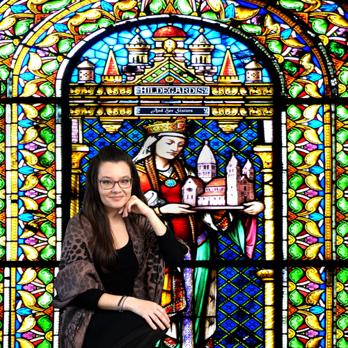 Piano Recital: Bouska, Katelyn - HILDEGARD OF BINGEN / BEACH, A. / SCHOENTAL, R. / VORLOVÁ, S. (Hildegard and Her Sisters)