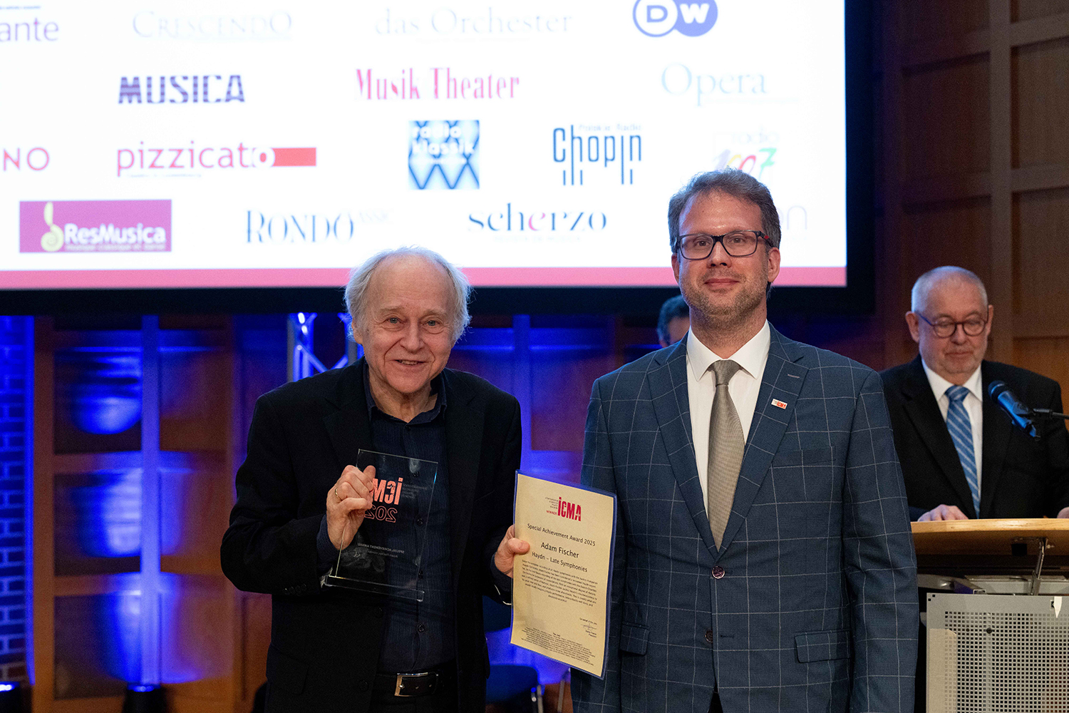 Adam Fischer & Máté Ur from ICMA Jury member Papageno (Hungary)